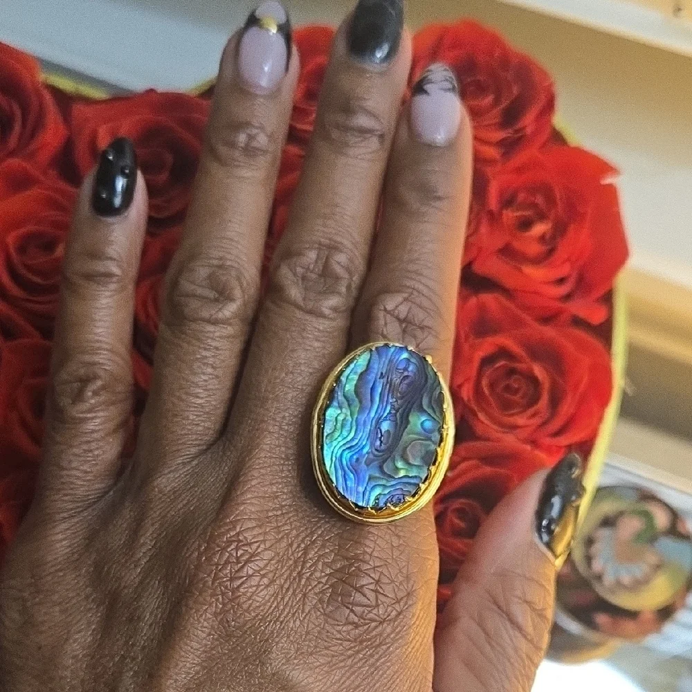 Statement Abalone Shell Ring - Picture 4 of 4